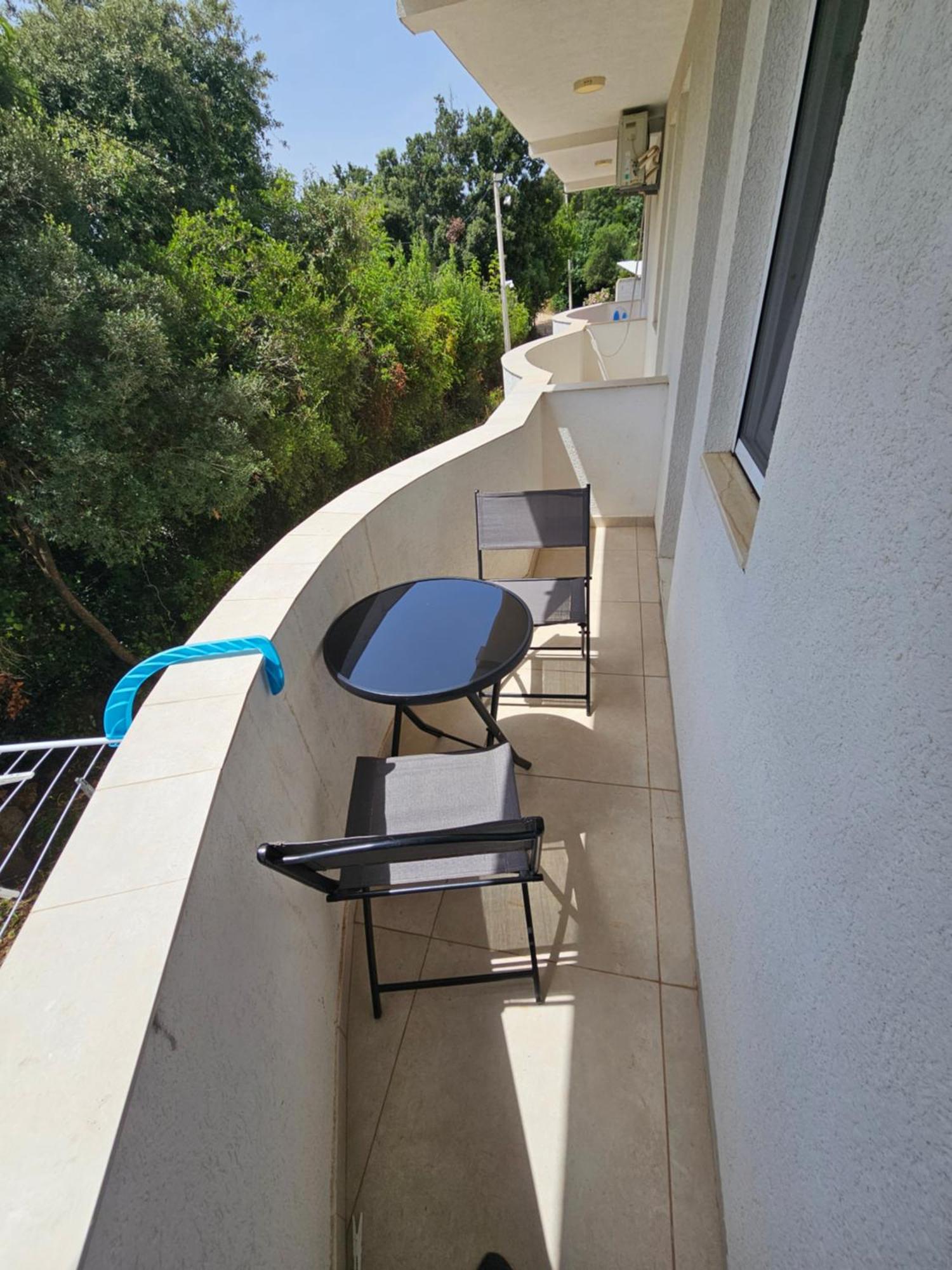 Apartmani Vila Ebra Утьеха Экстерьер фото